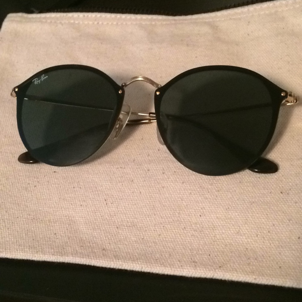 Round Ray Bans - Picture 1 of 4